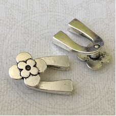 5mm Flat Leather Horseshoe Shaped Flower Connector Clasp - Ant Silver - Each