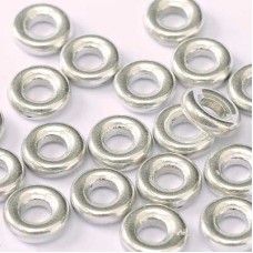 10mm (4mmID) Czech Glass Rings - Crystal Labrador Full (Silver)
