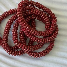 5mm Czech Forget-Me-Knot Daisy Glass Spacer Beads - Opaque Scarlet Red with Gold Finish - Pack of 50