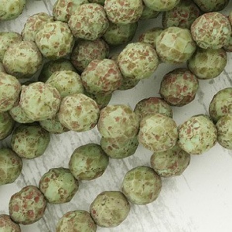8mm Czech Firepolish Beads - Opaque Pea Green Picasso - Pack of 20 8mm Czech Firepolish Beads - Opaque Pea Green Picasso - Pack of 20