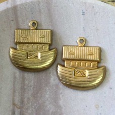 20x18mm Noahs Ark Brass Charm - Pack of 4