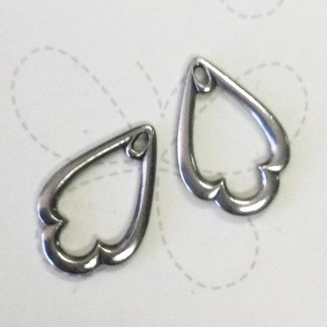 24x16mm TierraCast Trefoil Drop - Antique Pewter - Pack of 2