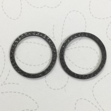 25mm TierraCast Hammertone Round Ring Links - Black Oxide - Pack of 2