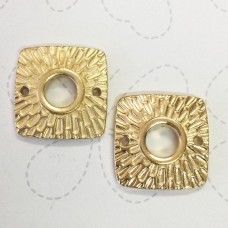 22mm TierraCast Radiant Square Link - 22K Gold Plated - Pack of 2