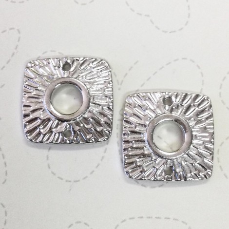 22mm TierraCast Radiant Square Link - Fine Silver Plated - Pack of 2 22mm TierraCast Radiant Square Link - Fine Silver Plated - Pack of 2