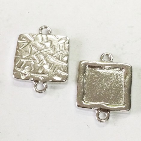 18mm (13mm ID) TierraCast Square Frame Links - Fine Silver Plated - Pack of 2 18mm (13mm ID) TierraCast Square Frame Links - Fine Silver Plated - Pack of 2