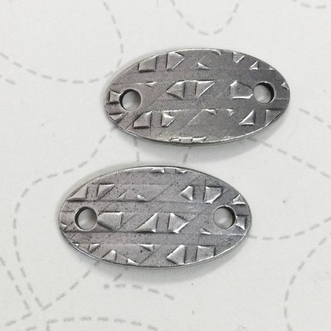 25x13mm TierraCast R&R Oval Curved Links - Antique Pewter - each 25x13mm TierraCast R&R Oval Curved Links - Antique Pewter - each