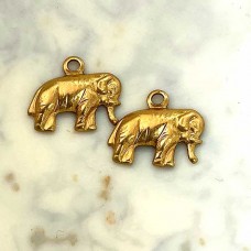 8mm Tiny Elephant Brass charm (left) - Pack of 19