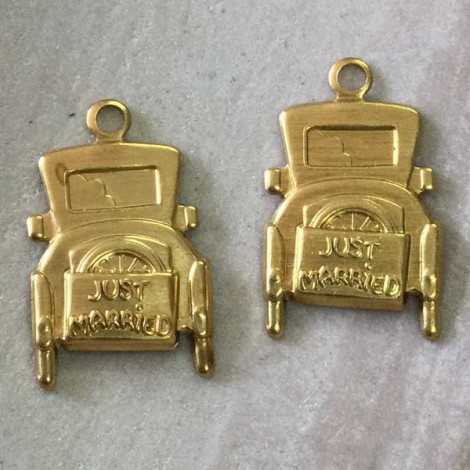 18mm Just Married Car Brass Charm - Pack of 2
