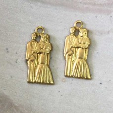 17x8mm Bride & Groom Brass Charm - Pack of 4