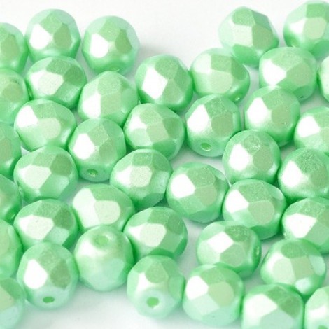 6mm Czech Firepolish Beads - Alabaster Pastel Light Green - Pack of 20 6mm Czech Firepolish Beads - Alabaster Pastel Light Green - Pack of 20