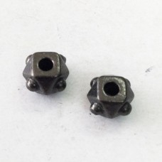 6mm TierraCast Faceted Cube Beads - Black Oxide Plated - Pack of 4