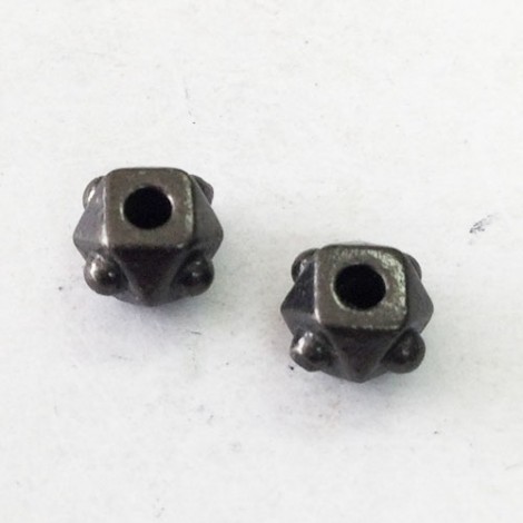 6mm TierraCast Faceted Cube Beads - Black Oxide Plated - Pack of 4