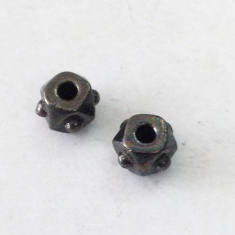 4mm TierraCast Faceted Cube Beads - Black Oxide Plated - Pack of 10