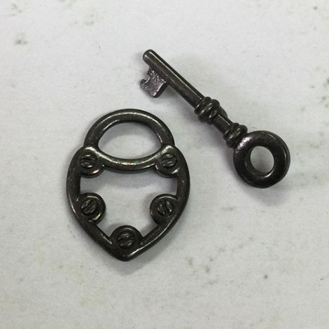20mm TierraCast Lock & Key Toggle Clasps Set - Black Oxide - each 20mm TierraCast Lock & Key Toggle Clasps Set - Black Oxide - each