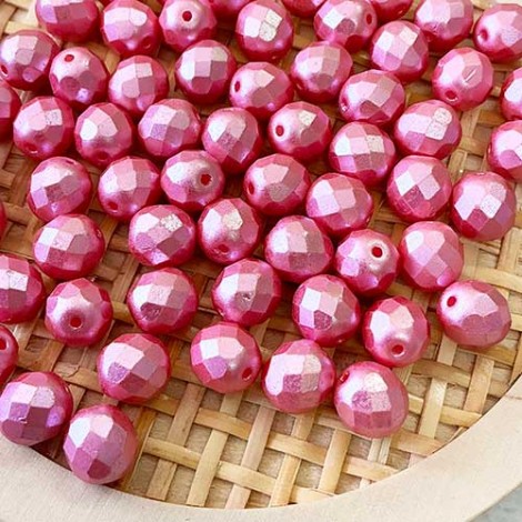 8mm Czech Firepolish Beads - Pastel Pink - Pack of 20 8mm Czech Firepolish Beads - Pastel Pink - Pack of 20