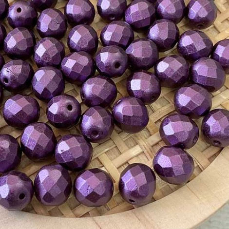8mm Czech Firepolish Beads - Pastel Bordeaux - Pack of 20 8mm Czech Firepolish Beads - Pastel Bordeaux - Pack of 20