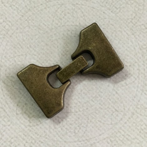 38x22mm (20x2mm ID) Fold-Over Antique Bronze Clasp for Flat Leather - Each
