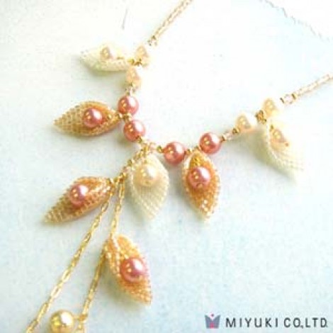 Miyuki Jewellery Kit - Moon Shell Necklace