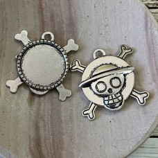 36mm (19mm ID) Ant Silver Alloy Skull Pendant Bezels - Pack of 2