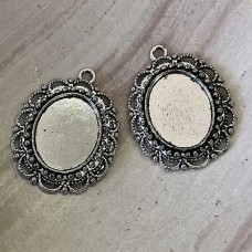 23x31mm Ant Silver Filigree Oval Pendant Frames - Pack of 4