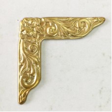 25mm Corner Pressed Brass Component - Pack of 4