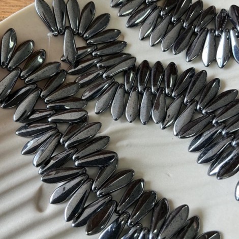 5x16mm Czech Dagger Beads - Hematite - Pack of 20