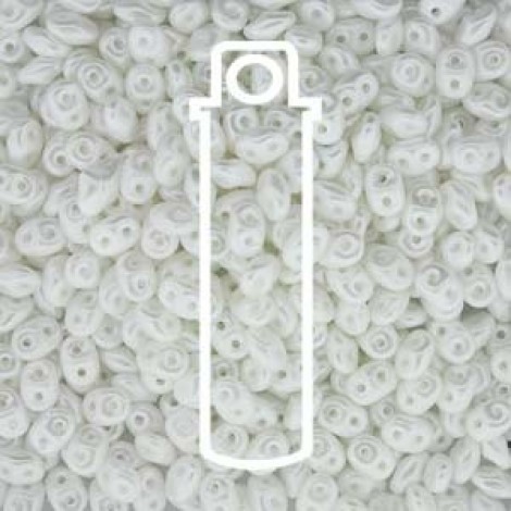 Miniduo 2x4mm 2-Hole Beads - Pastel Snow White - 8gm Miniduo 2x4mm 2-Hole Beads - Pastel Snow White - 8gm