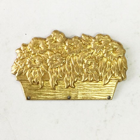 40x20mm Flowerbox - 3 holes - Raw brass - Each 40x20mm Flowerbox - 3 holes - Raw brass - Each
