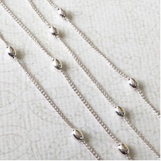 0.8mm Fine High Quality Silver Plated Chain with 4x2mm Oval Bead Satellites