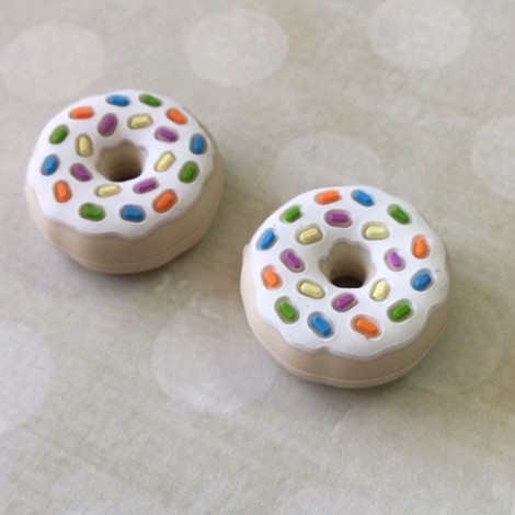 26x8mm Baby-Safe Teething Beads or Knitting Needle Protector Tips - White Glazed Donut - Per pair
