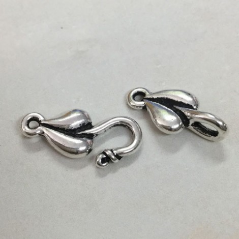 30x7mm TierraCast Heart Leaf Hook & Eye Clasp - Antique Silver - Per Set 30x7mm TierraCast Heart Leaf Hook & Eye Clasp - Antique Silver - Per Set