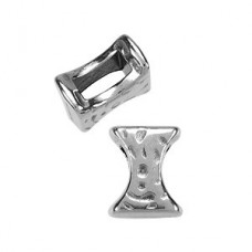 7x9mm (ID-5x2mm) Hammered Bowtie Silver Leather Sliders - Pack of 2
