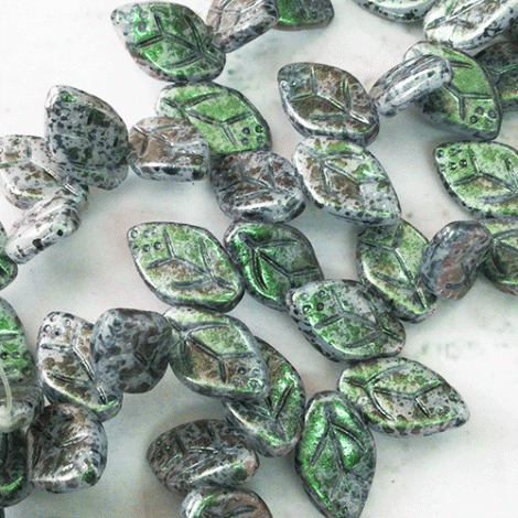 12x7mm Czech Green Mirage Leaves - Pack of 10 12x7mm Czech Green Mirage Leaves - Pack of 10