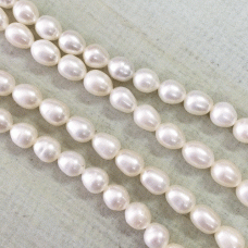 6-7mm White Freshwater Cultured Rice Pearls