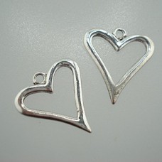 20mm Antique Silver Open Heart Charms