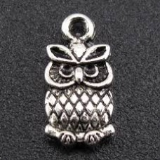 7x14.5mm Ant Silver Plated Lead-safe Owl Charms - Pack of 10