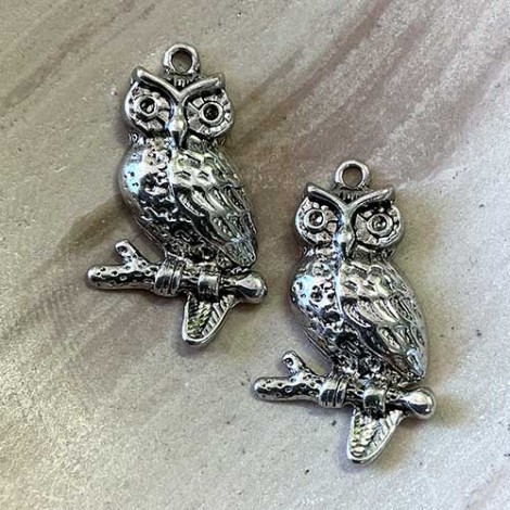 33x18mm Antique Silver Owl Pendant - Pack of 2