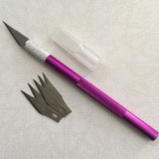 Purple Metal Handle Craft Knife with set of 5 Replacement Blades
