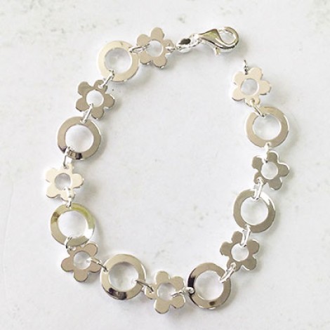 19cm Silver Plated Flower & Circle Link Bracelet with Lobster Clasp