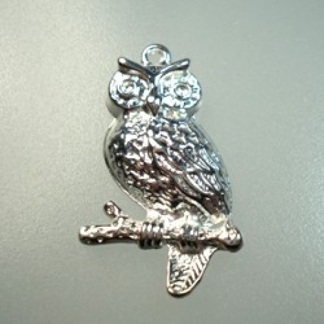 33x18mm Silver Plated Owl Pendant/Charm
