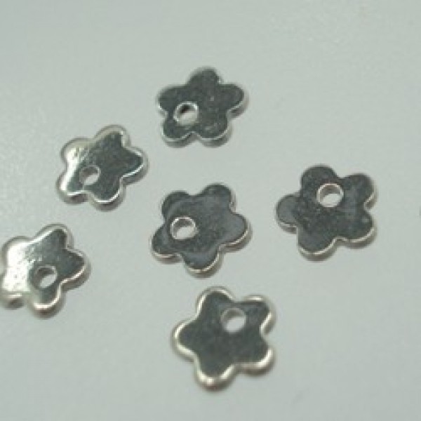 6mm Flat Flower Stainless Steel Blank Drops | Blank Charms & Drops ...