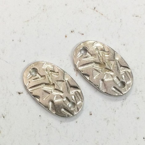20x12mm TierraCast Abstract Oval Links - Fine Silver plated - Pack of 2 20x12mm TierraCast Abstract Oval Links - Fine Silver plated - Pack of 2