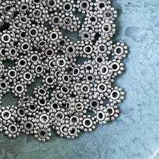 6.5mm Antique Silver Tibetan Nickel Free Daisy Beads - Pack of 50