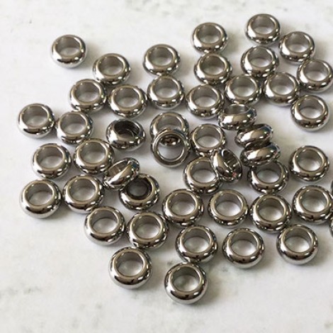 5x2mm Stainless Steel Round Spacer Beads with 3mm hole - Pack of 10 5x2mm Stainless Steel Round Spacer Beads with 3mm hole - Pack of 10