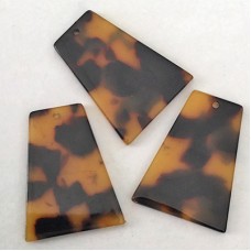 32x24x2.5mm High Quality Tortoiseshell Acetic Acid Resin Trapezoid Earring Drop/Pendants  - Pack of 2