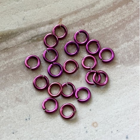 4mm Anodized Niobium Jumprings - Pink - Pack of 6