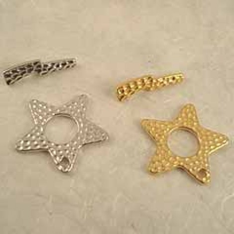 25mm TierraCast Silver or Gold Hammertone Star Toggle Set
